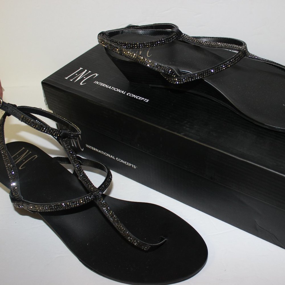 NIB " INC INTERNATIONAL CONCEPT" BLACK MADGE BLING BLACK T-STRAP SANDLE SZ 9.5 M - Picture 2 of 6